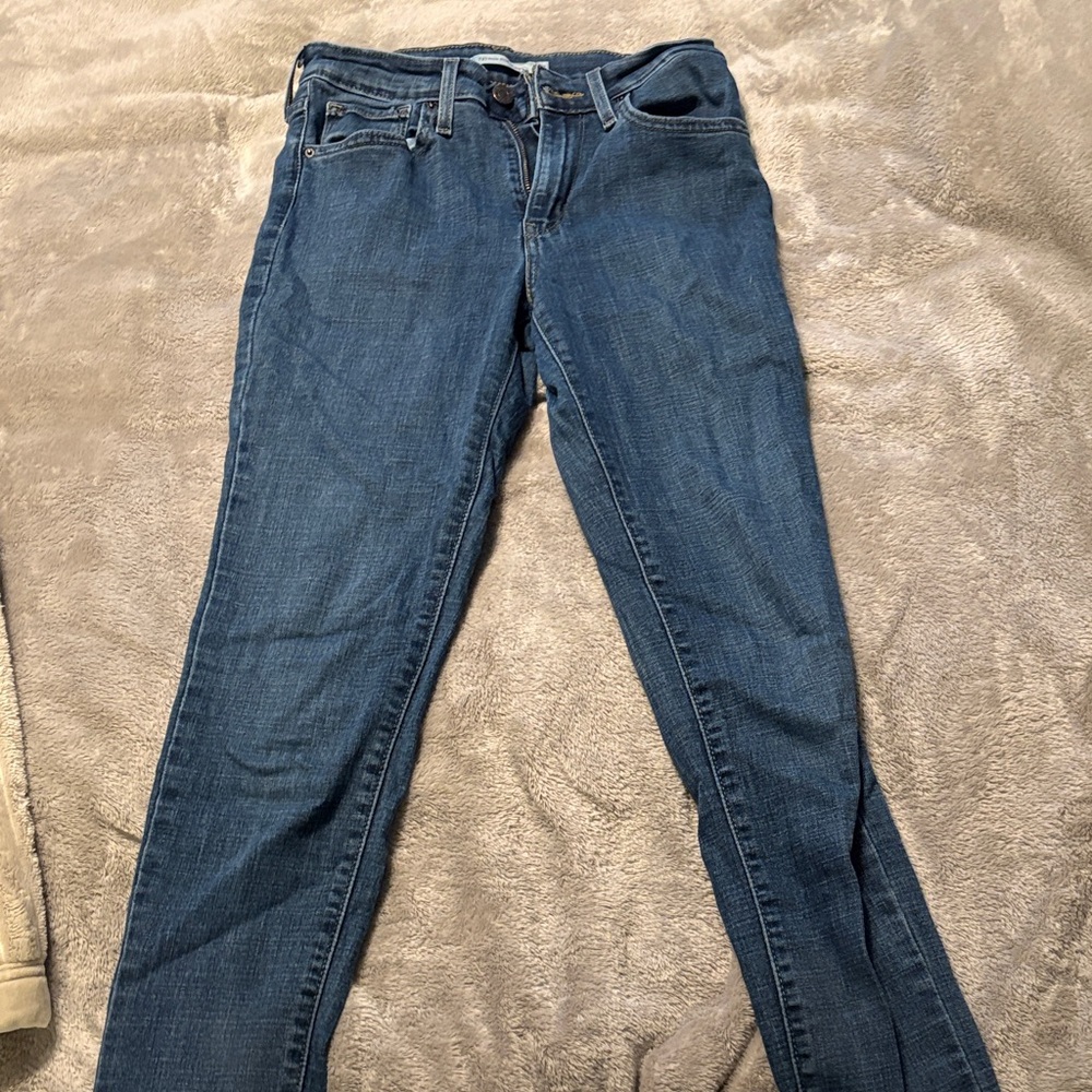 Levi's Women's Dark Blue Skinny Jeans